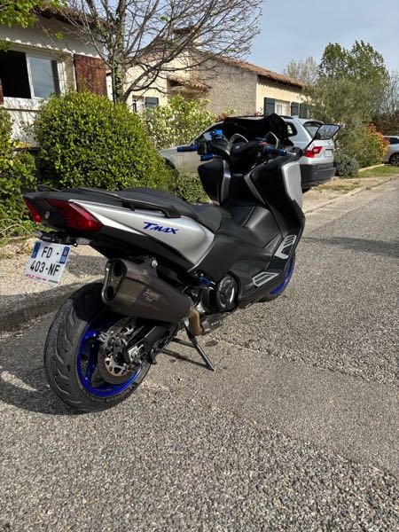YAMAHA T-MAX SX SPORT EDITION