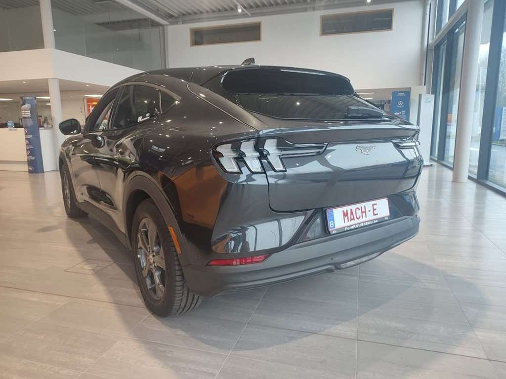 Ford Mustang Mach-E RWD - 99kWh - 610 km d'autonomie - Garantie jusqu