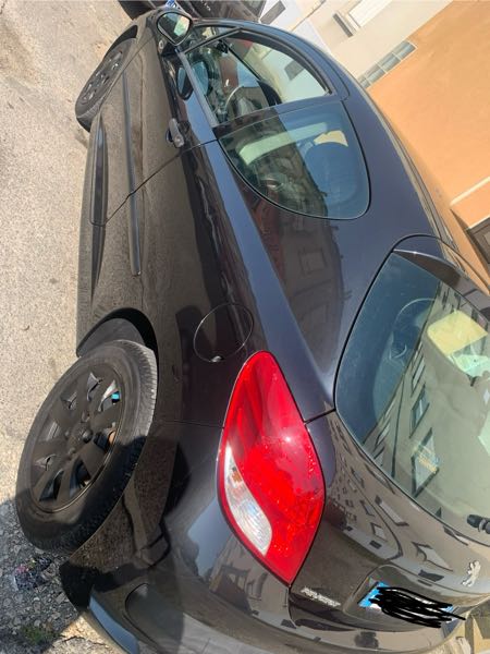 Peugeot 207 (2) 1.4 HDI 70 FAP URBAN MOVE 3P