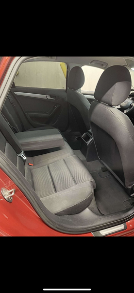 Audi A4 IV (2) 1.8 TFSI 120 AMBIENTE PLUS