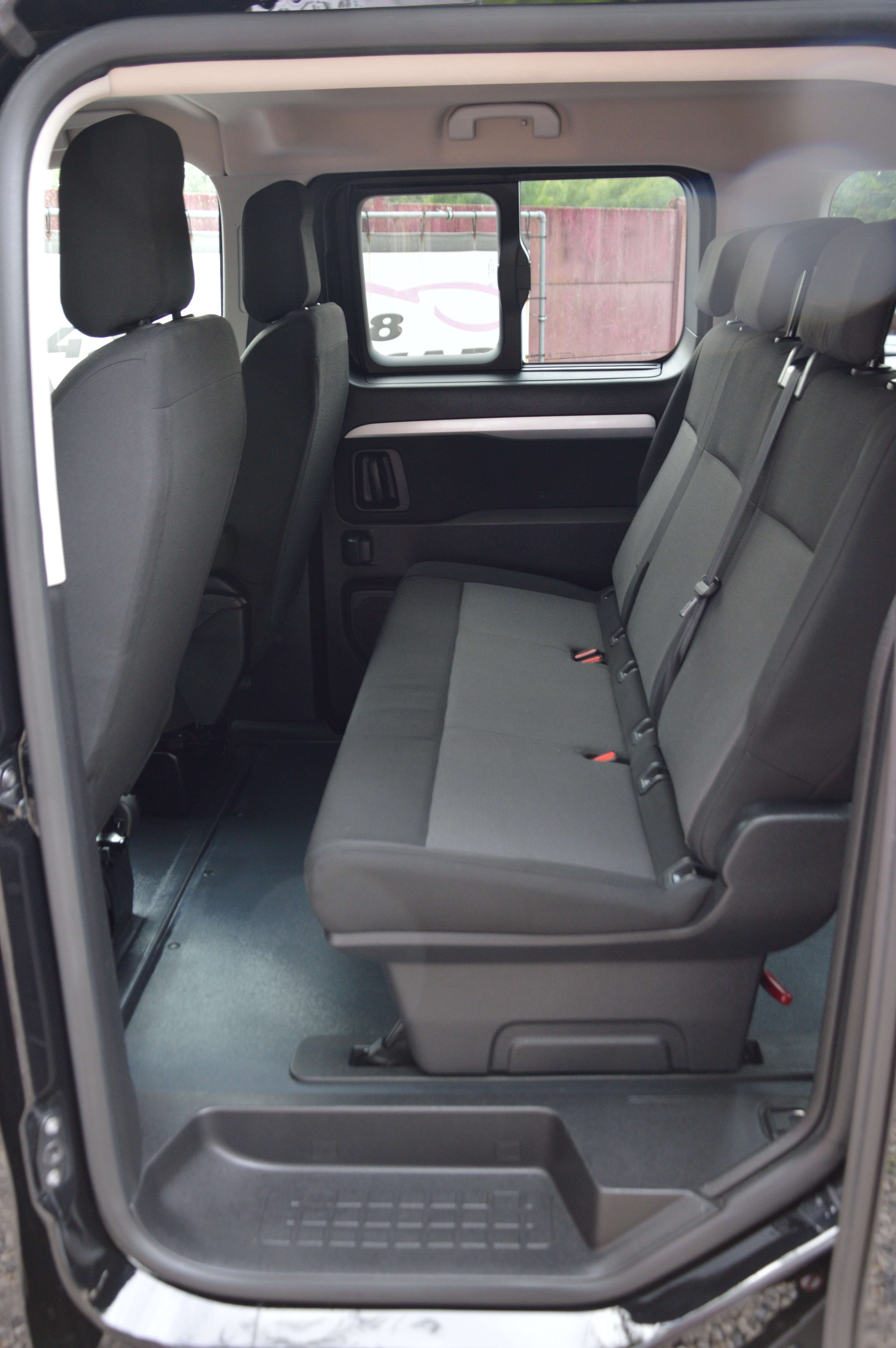 Peugeot Traveller 1.5 BlueHDi L1 Compact Active S