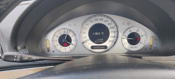 Mercedes-Benz Classe E mercedes classe e 220 cdi