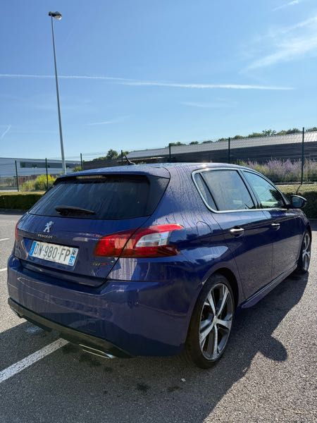 Peugeot 308 II 2.0 BLUEHDI 180 GT EAT6