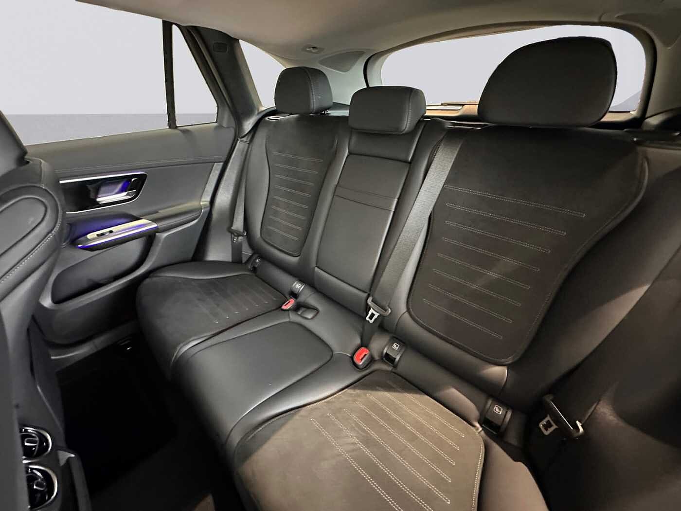 Mercedes-Benz GLC 300  e 4MATIC AMG Line