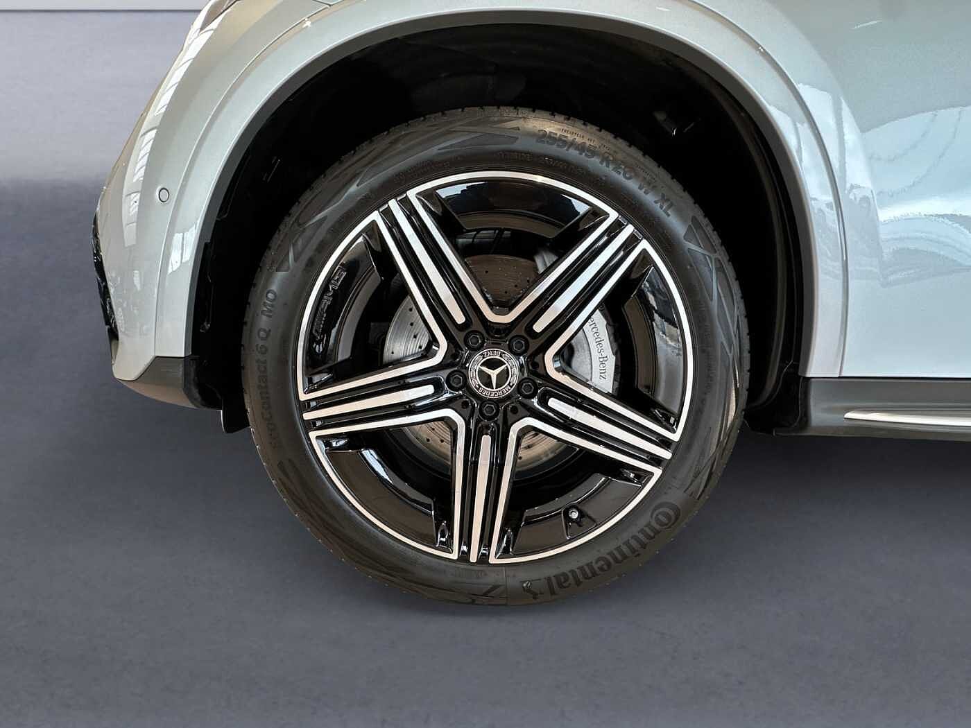 Mercedes-Benz GLC 300  e 4MATIC AMG Line