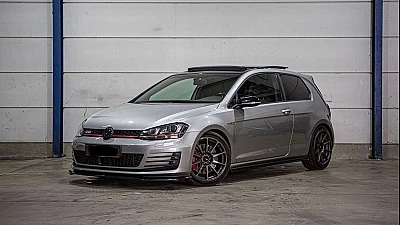 Volkswagen Golf VII 2.0 TSI 230 BLUEMOTION TECHNOLOGY GTI PERFORMANCE DSG6 3P