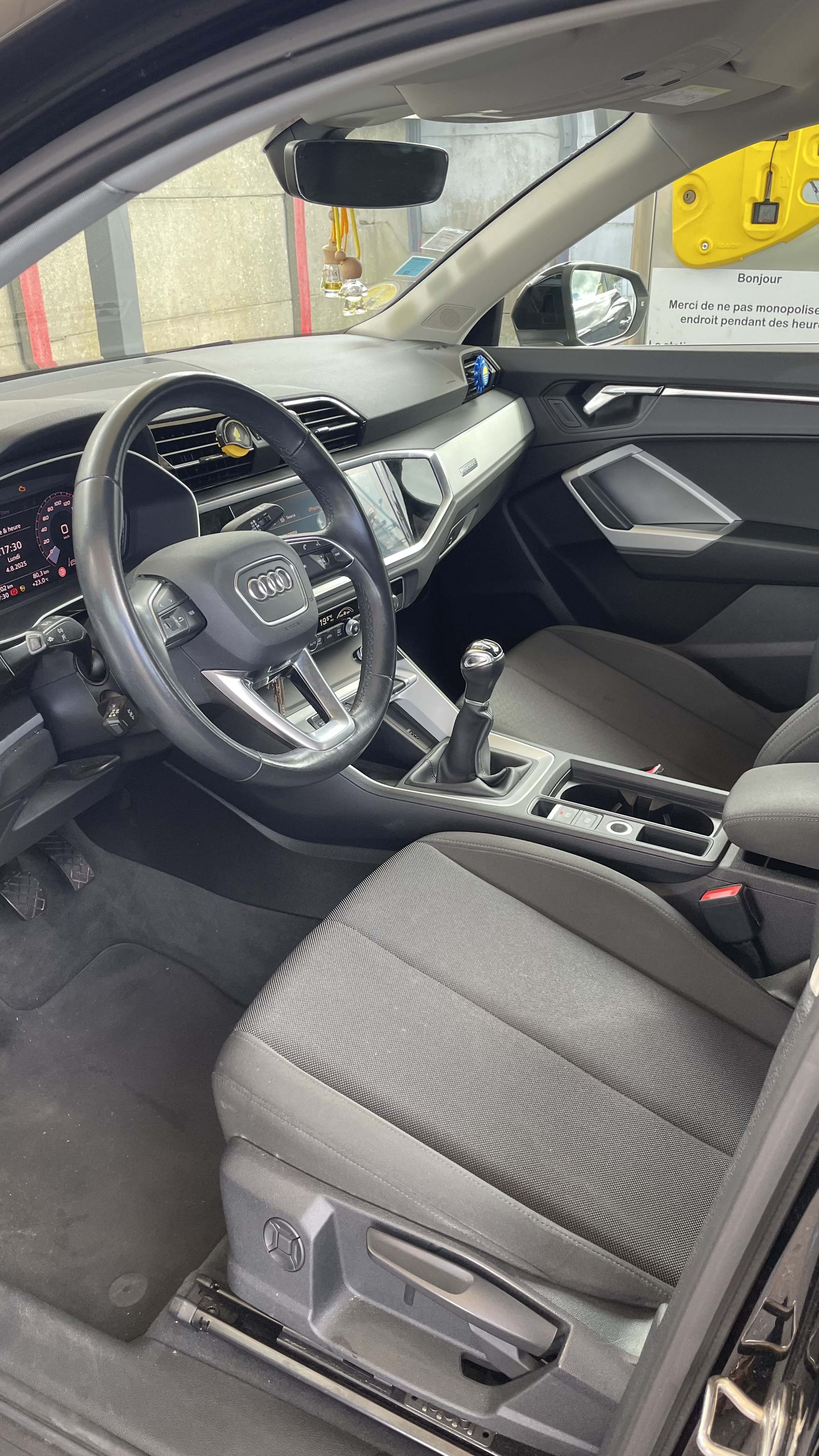 Audi Q3 (2) 2.0 TDI 150 QUATTRO