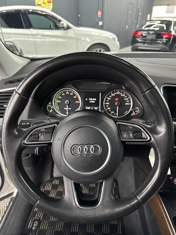 Audi Q5 2.0 TFSI Hybrid Quattro Tiptronic
