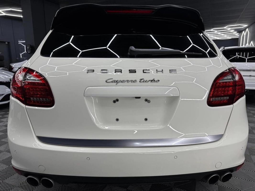 Porsche Cayenne II Turbo 4.8 V8 500 Tiptronic 8