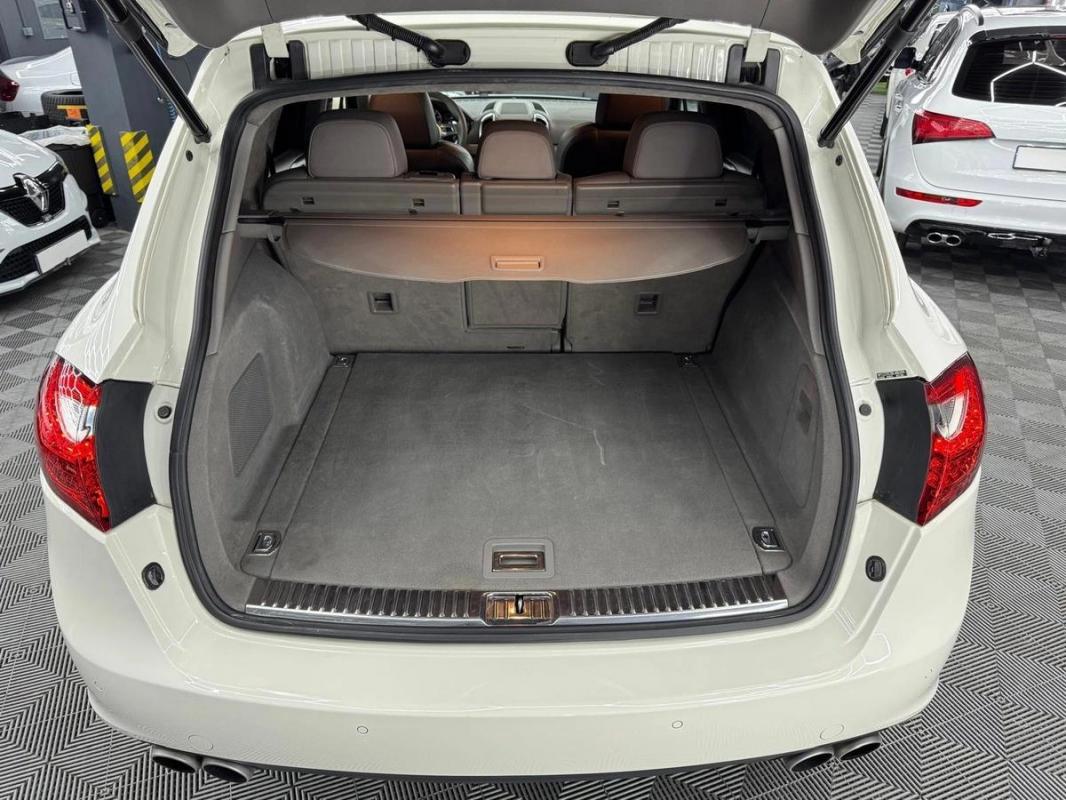 Porsche Cayenne II Turbo 4.8 V8 500 Tiptronic 8
