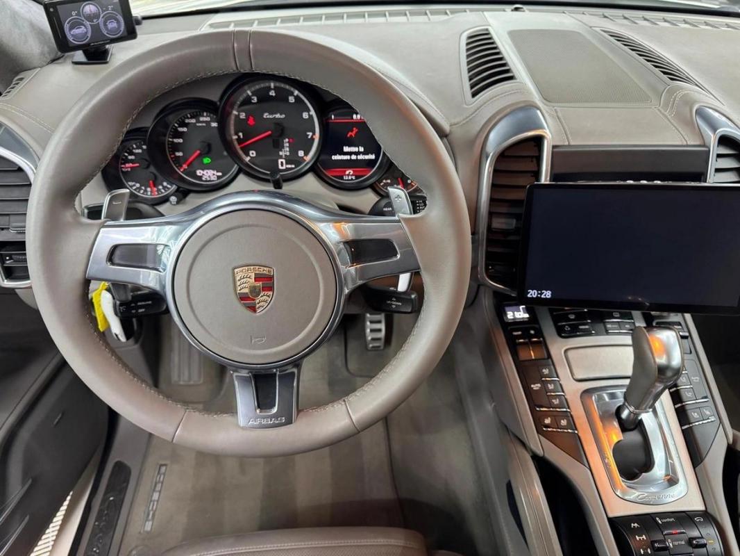 Porsche Cayenne II Turbo 4.8 V8 500 Tiptronic 8