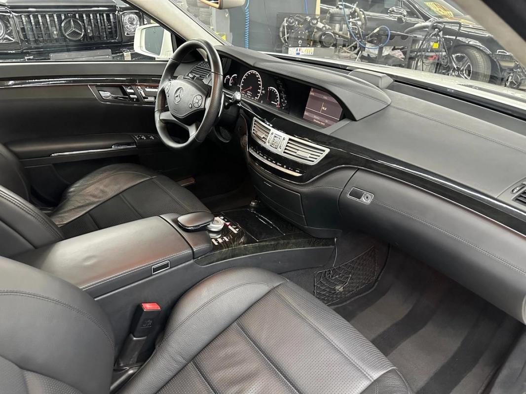 Mercedes-Benz Classe S 63 L AMG W221 6.2L V8 ATMO 525 ch