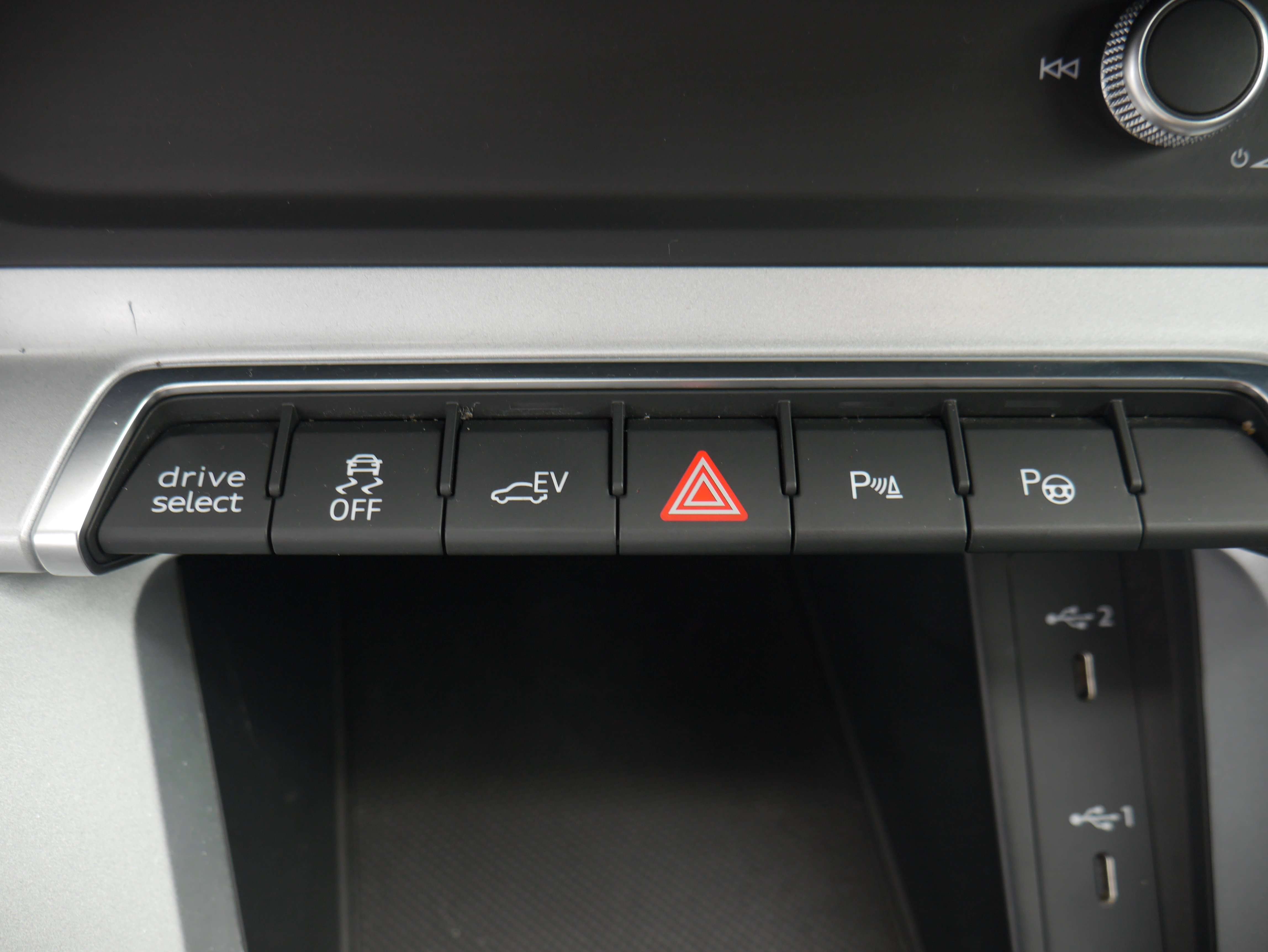 Audi Q3 Q3 SportbackPHEV45TFSIeS tronic*CUIR ALCANTARA*GPS