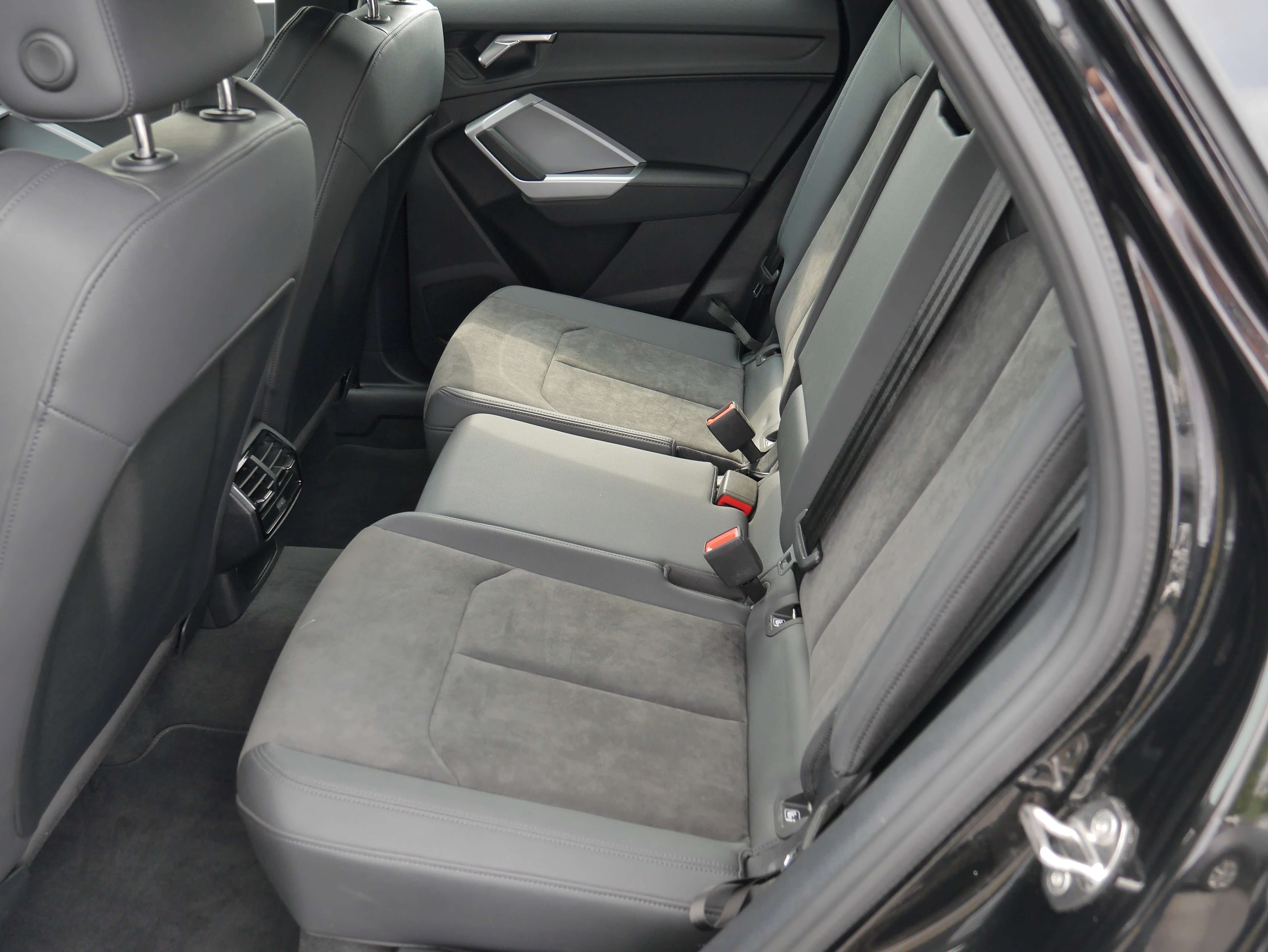 Audi Q3 Q3 SportbackPHEV45TFSIeS tronic*CUIR ALCANTARA*GPS
