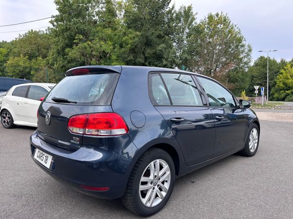 Volkswagen Golf VII 1.6 TDI 105 BLUEMOTION TECHNOLOGY CONFORTLINE 5P