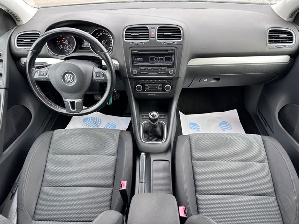 Volkswagen Golf VII 1.6 TDI 105 BLUEMOTION TECHNOLOGY CONFORTLINE 5P