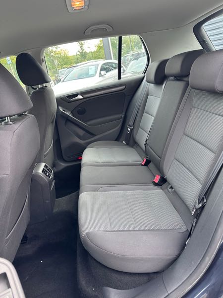 Volkswagen Golf VII 1.6 TDI 105 BLUEMOTION TECHNOLOGY CONFORTLINE 5P