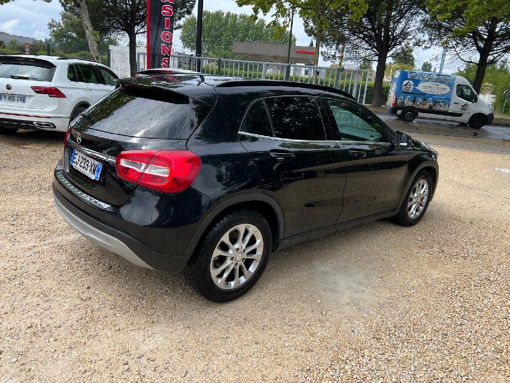 Mercedes-Benz Gla 200 d Fascination