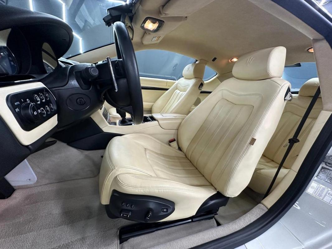 Maserati Granturismo S 4.7 V8 440 ZF