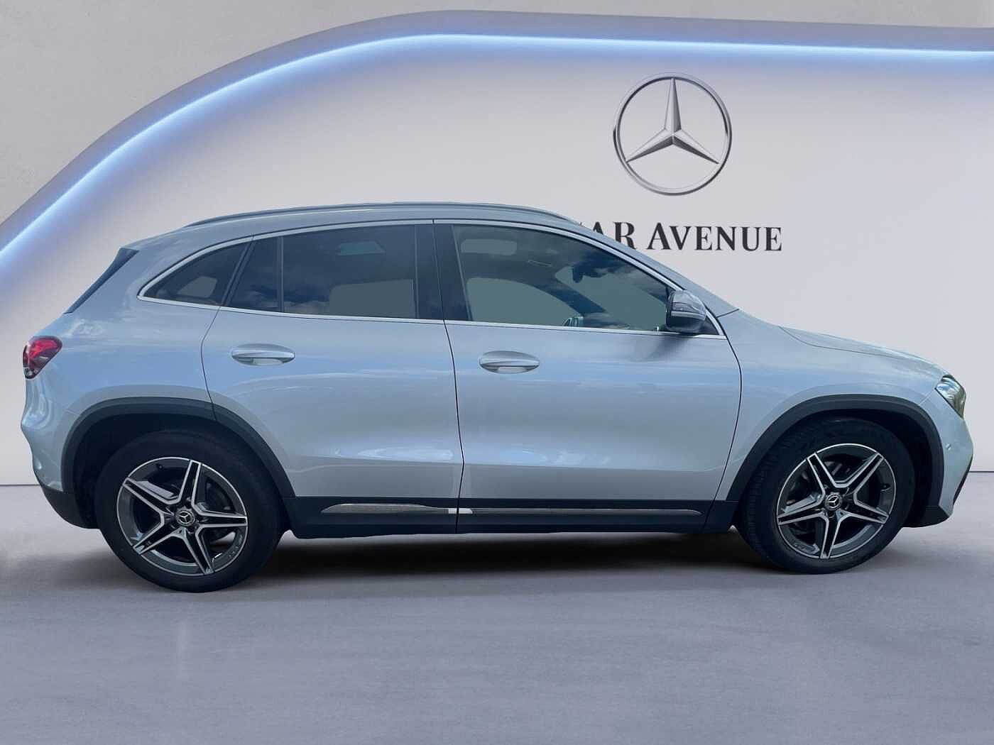 Mercedes-Benz GLA 180  d AMG Line