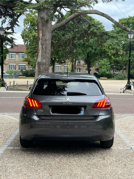 Peugeot 308 II (2) 1.5 BLUEHDI 130 S&amp;S 7CV ALLURE BUSINESS EAT8