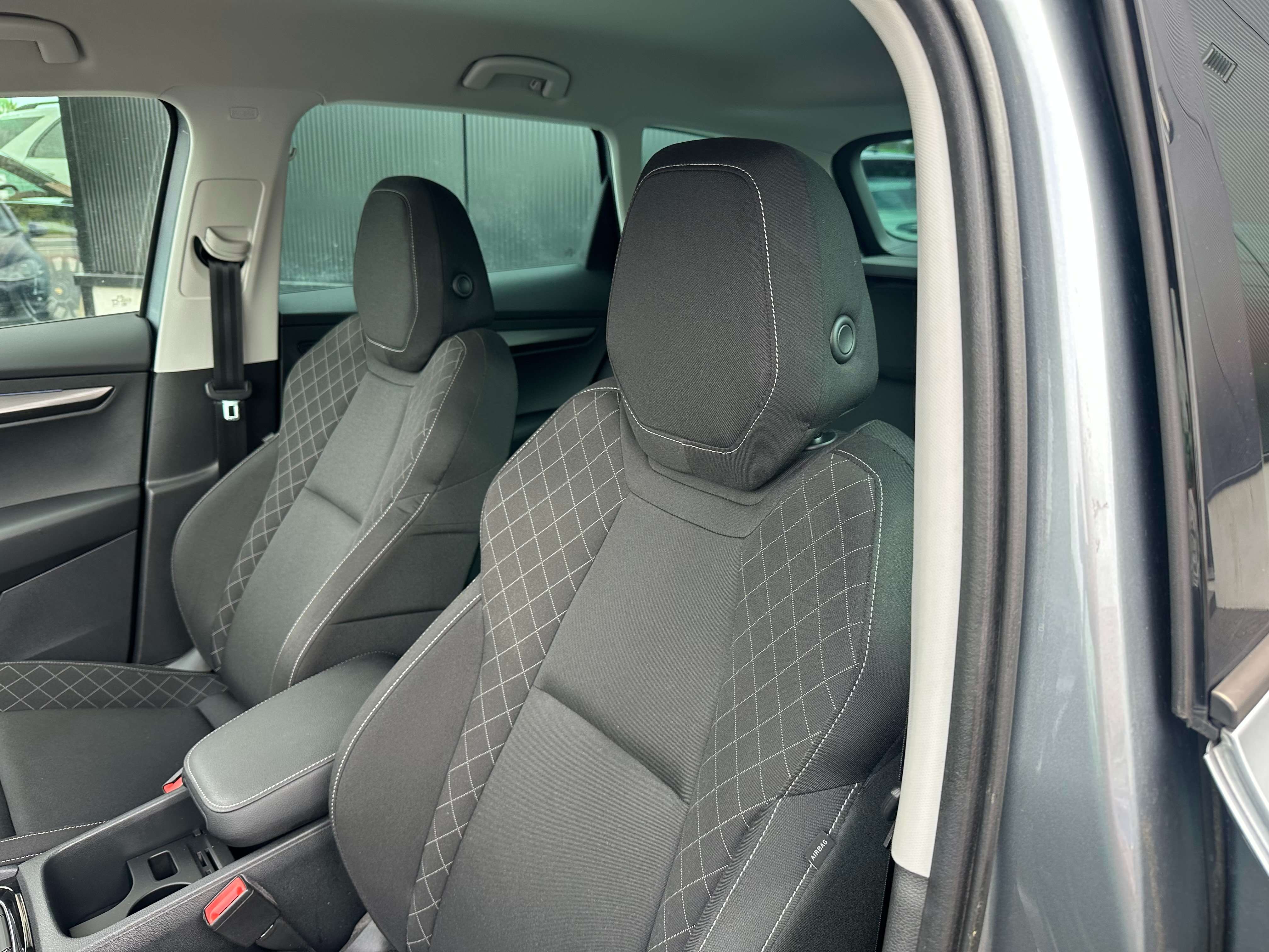 Skoda Karoq 1.0 TSI DSG Style 35000km !!!!