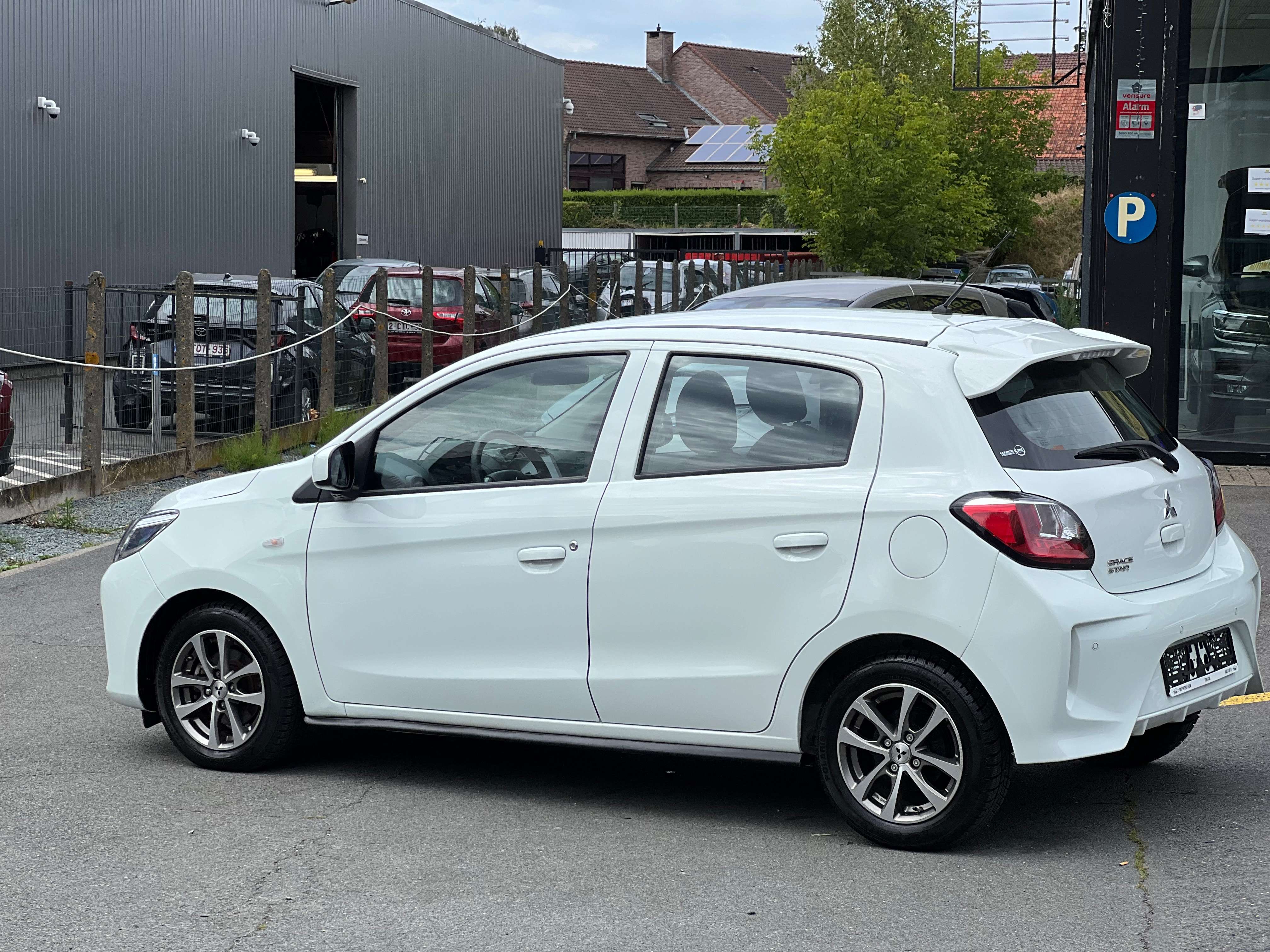 Mitsubishi Space Star Space Star 1.0i*CLIMA*NAVI*CAMERA*Android*USB