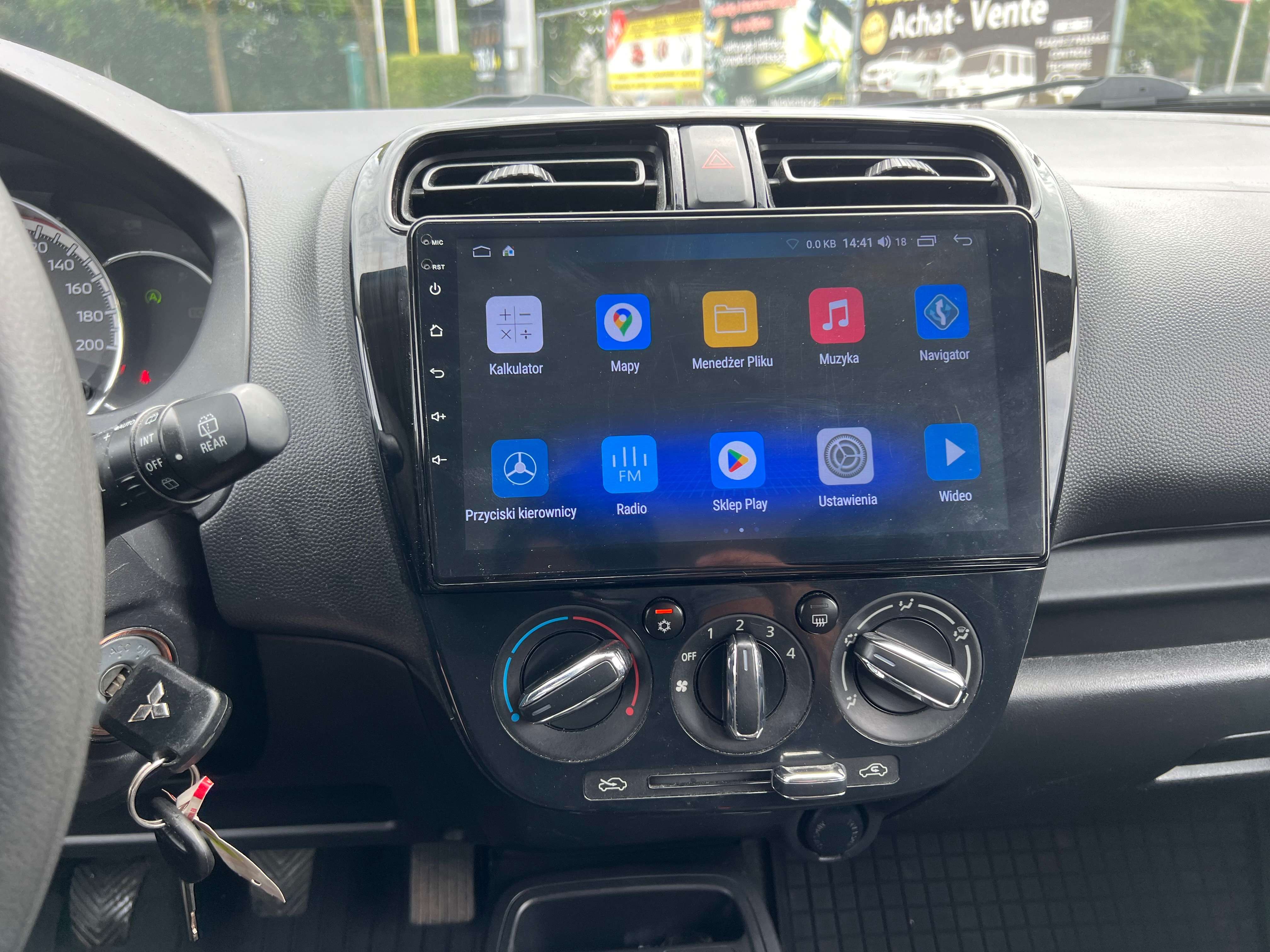 Mitsubishi Space Star Space Star 1.0i*CLIMA*NAVI*CAMERA*Android*USB