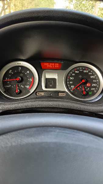 Renault Clio III 1.5 DCI 85 LUXE PRIVILEGE 5P