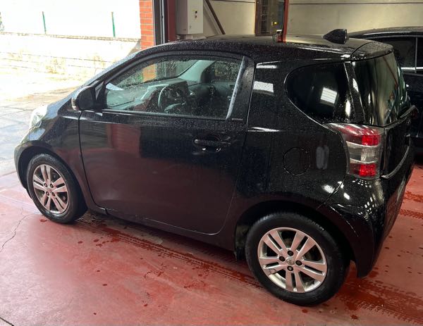 Toyota Iq 68 VVT-I ICONIC MULTIDRIVE