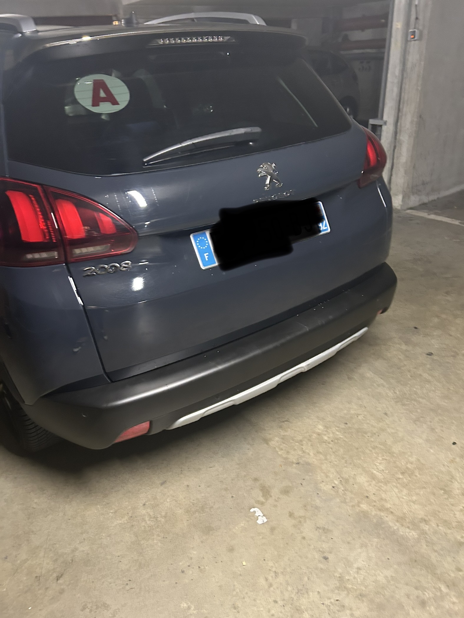 Peugeot 2008 II 1.5 BLUEHDI 130 S&amp;S 7CV ALLURE BUSINESS EAT8