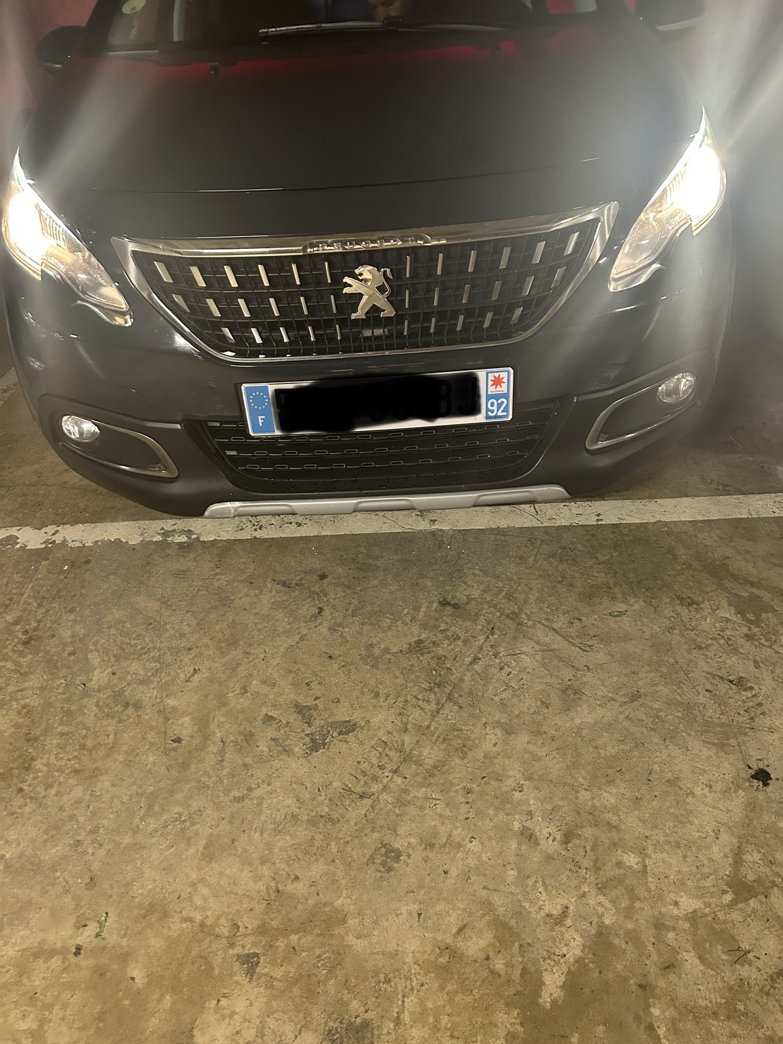 Peugeot 2008 II 1.5 BLUEHDI 130 S&amp;S 7CV ALLURE BUSINESS EAT8