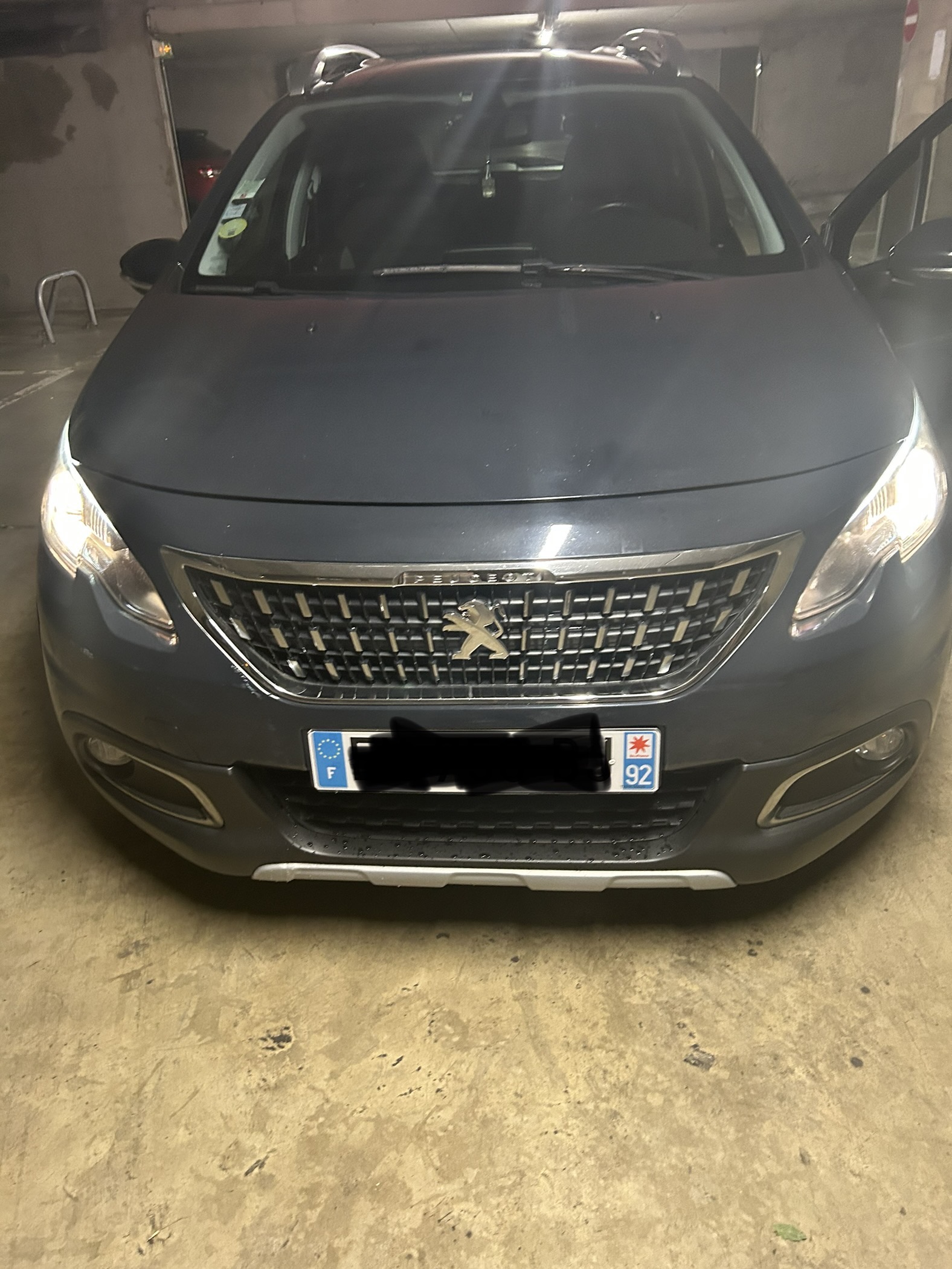 Peugeot 2008 II 1.5 BLUEHDI 130 S&amp;S 7CV ALLURE BUSINESS EAT8
