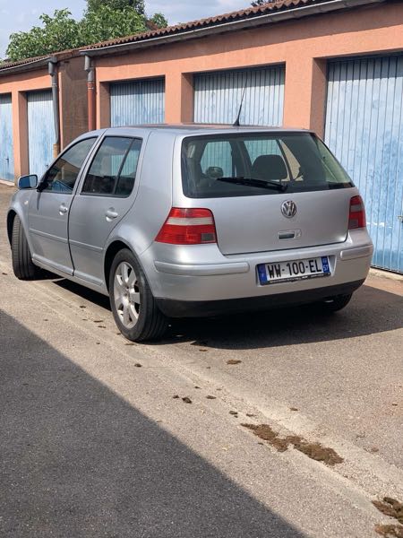 Volkswagen Golf IV TDI 100 5P