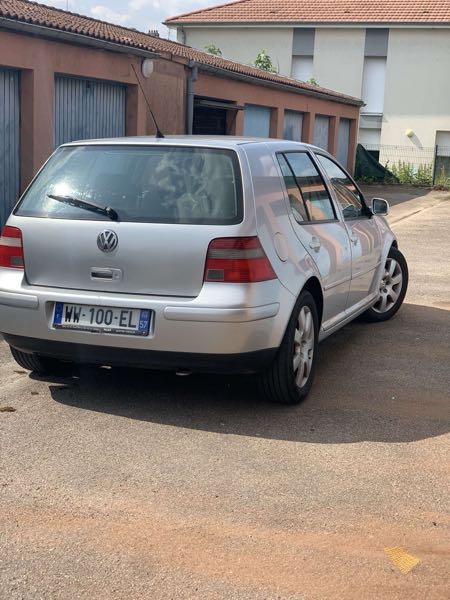 Volkswagen Golf IV TDI 100 5P