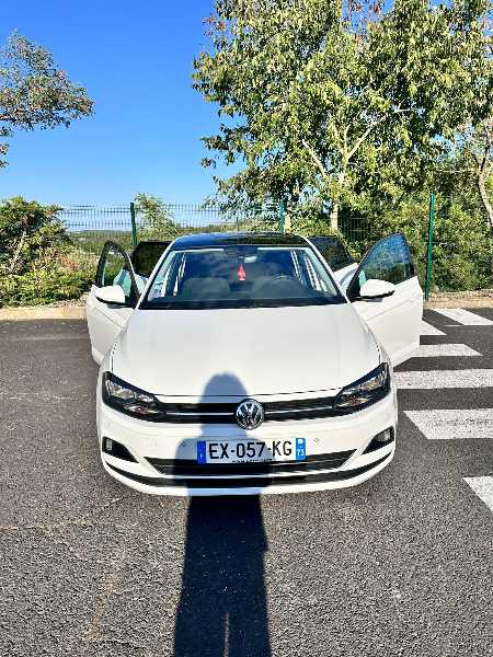 Volkswagen Polo VI 1.0 75 CONFORTLINE