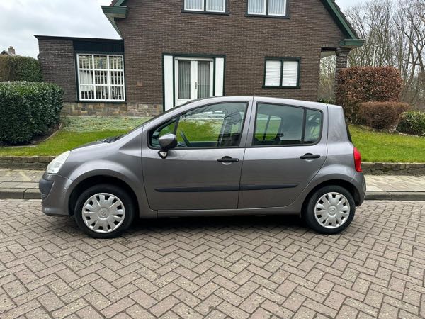 Renault Modus (2) 1.2 16V 75 DYNAMIQUE