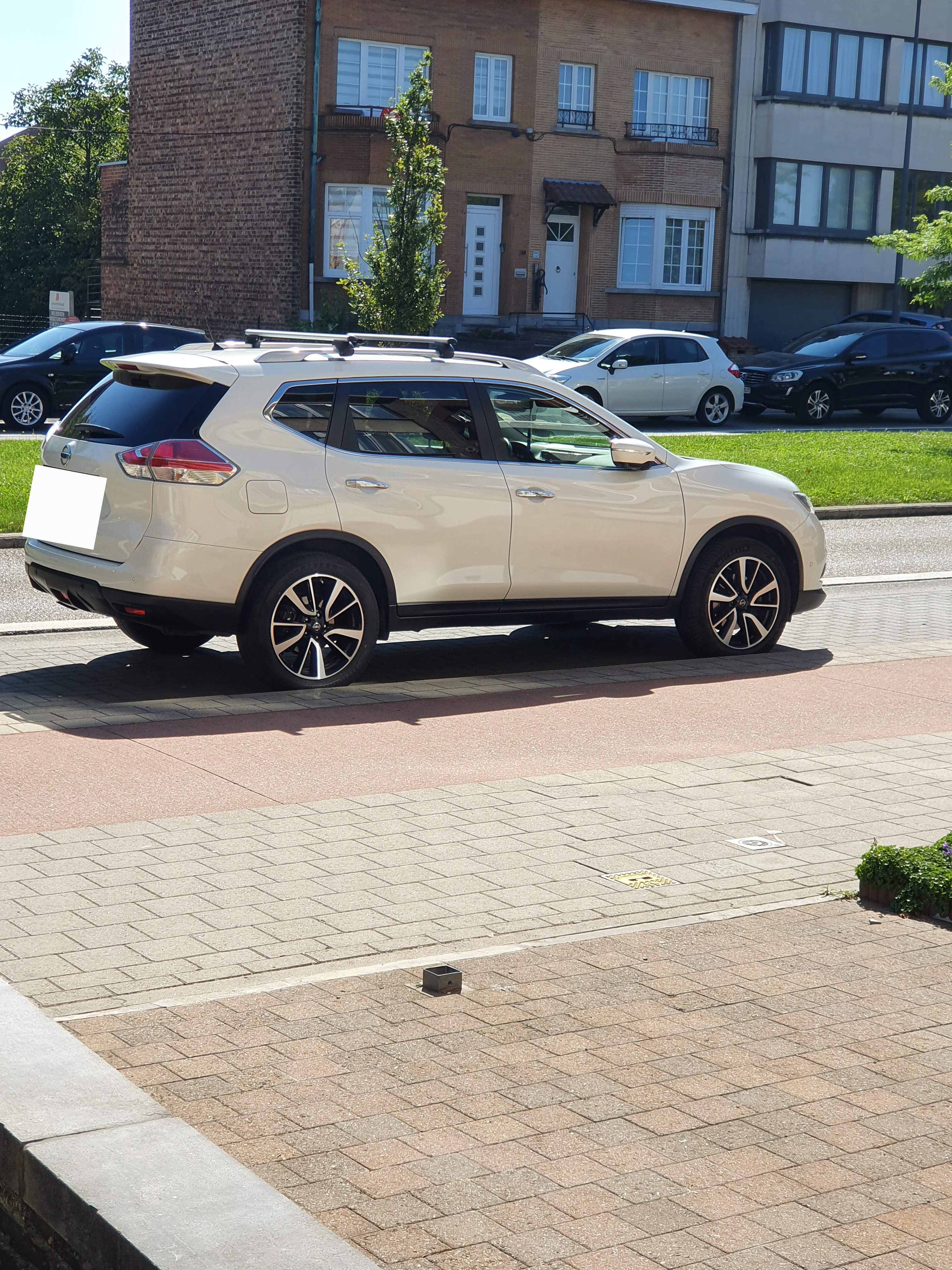Nissan X-trail III (2) 1.6 DCI 130 TEKNA 7PL