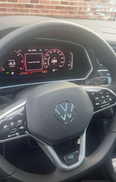 Volkswagen Tiguan II (2) 2.0 TDI 200 R-LINE 4MOTION DSG7
