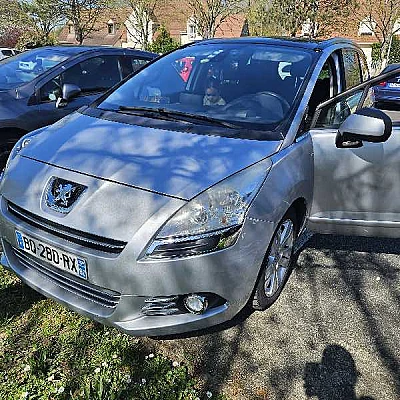 Peugeot 5008 2.0 HDI 163 FAP PREMIUM PACK BVA6