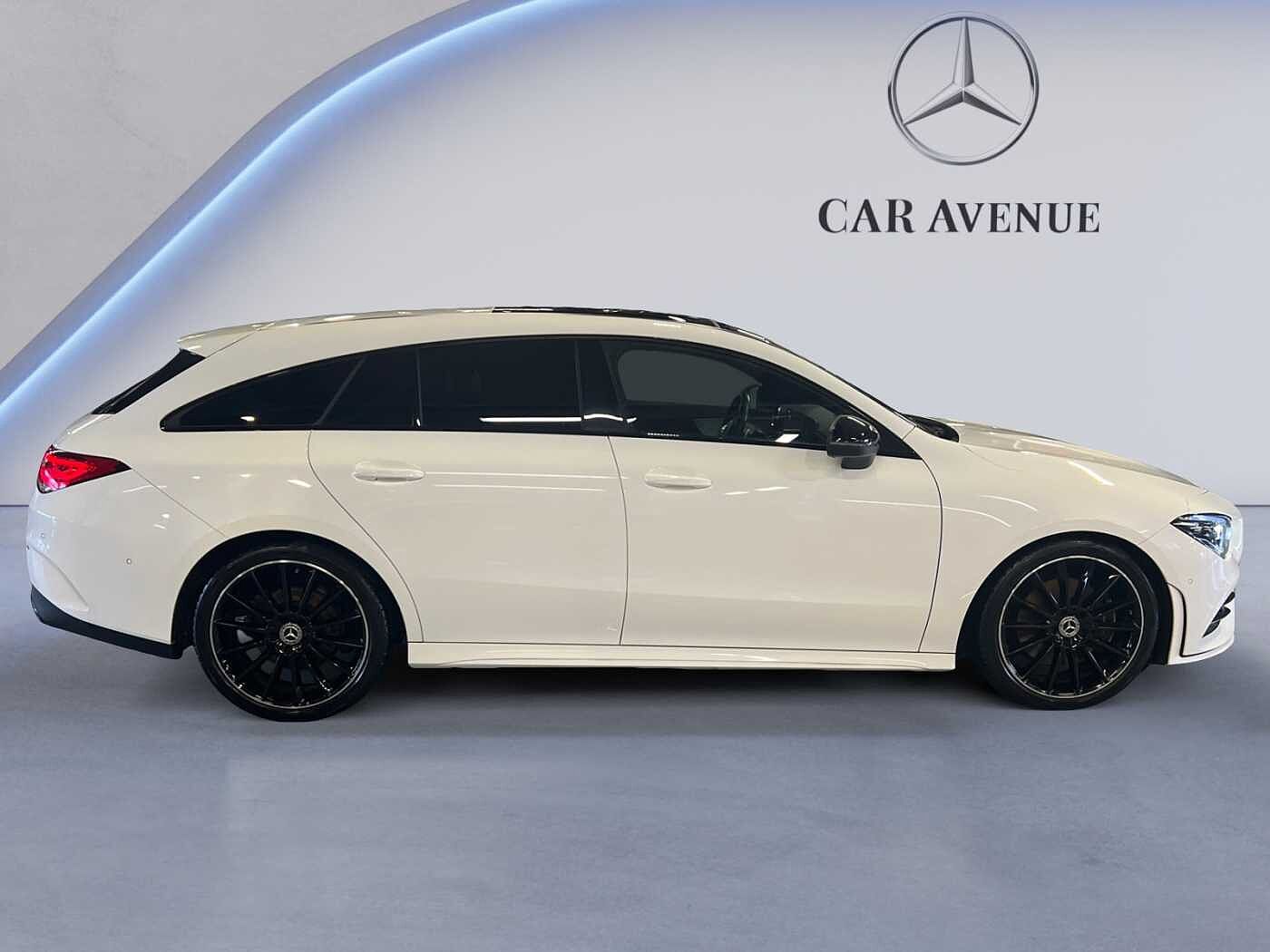 Mercedes-Benz CLA 200 Shooting Brake  AMG Line