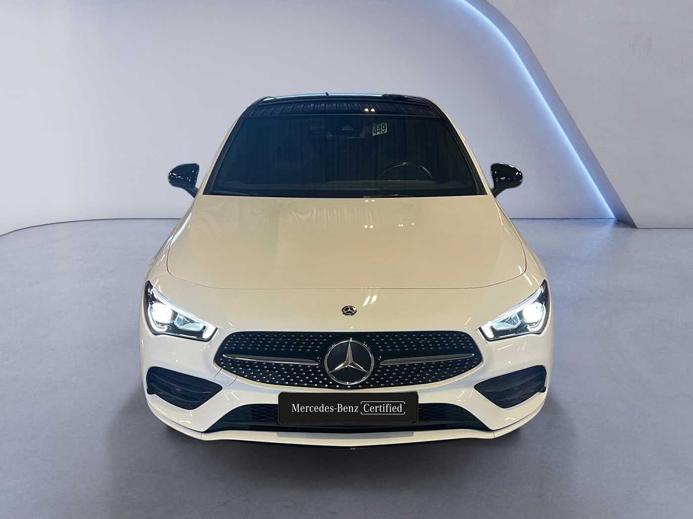 Mercedes-Benz CLA 200 Shooting Brake  AMG Line