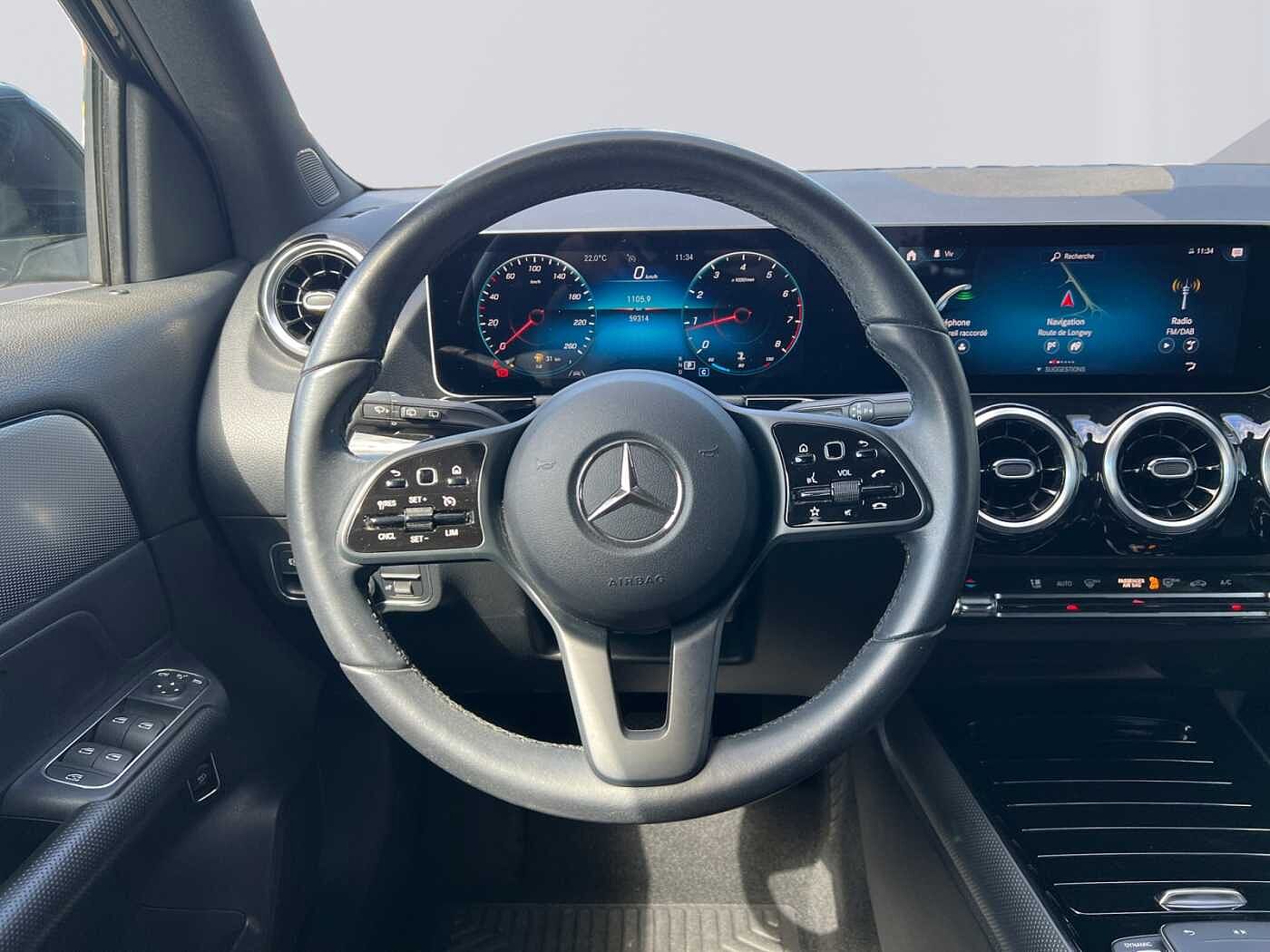 Mercedes-Benz GLA 200  Style