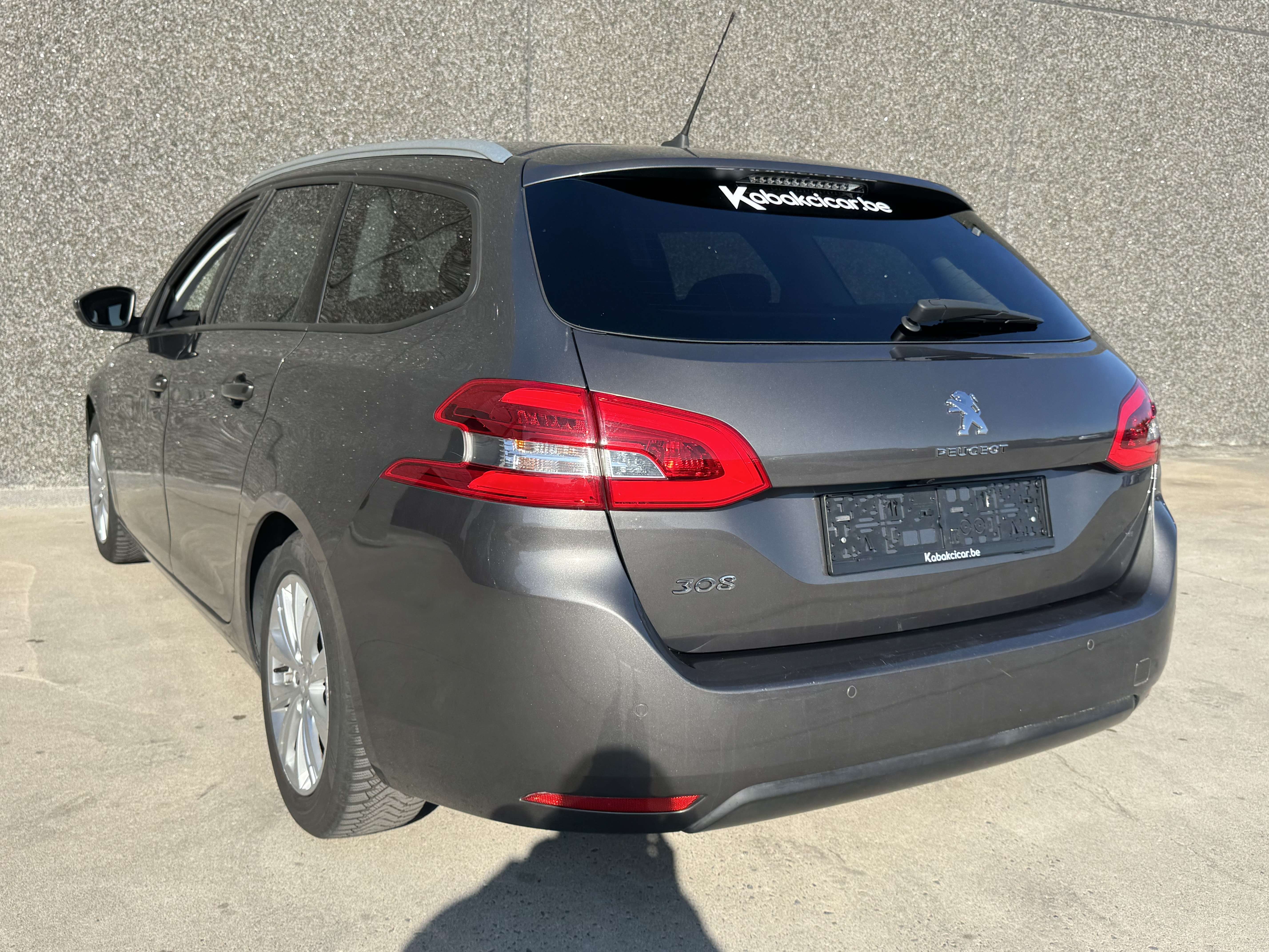 Peugeot 308 SW 1.2  Access//CARPLAY//CAMERA//GARANTIE 12M
