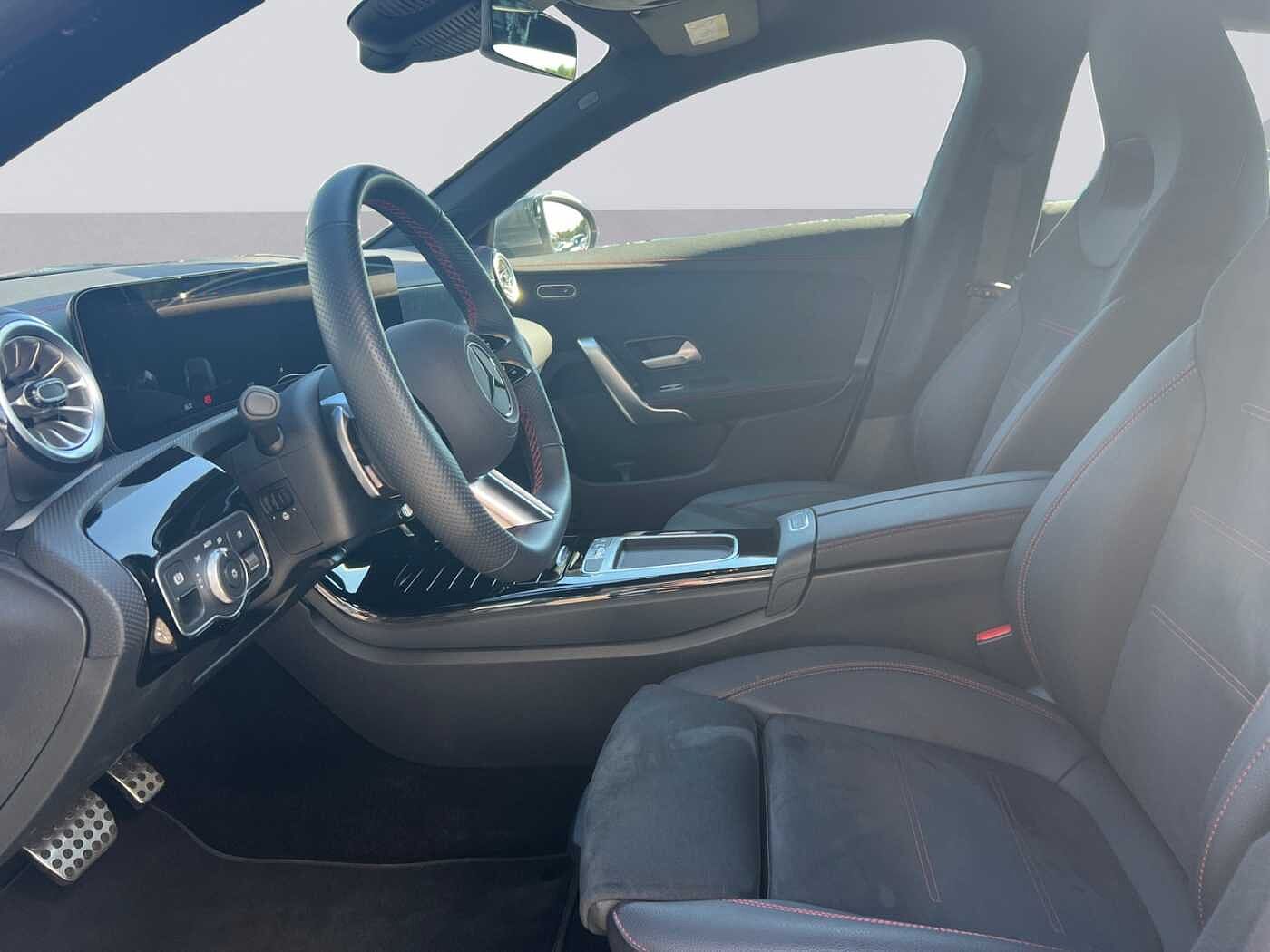 Mercedes-Benz CLA 200  d Coupé AMG Line