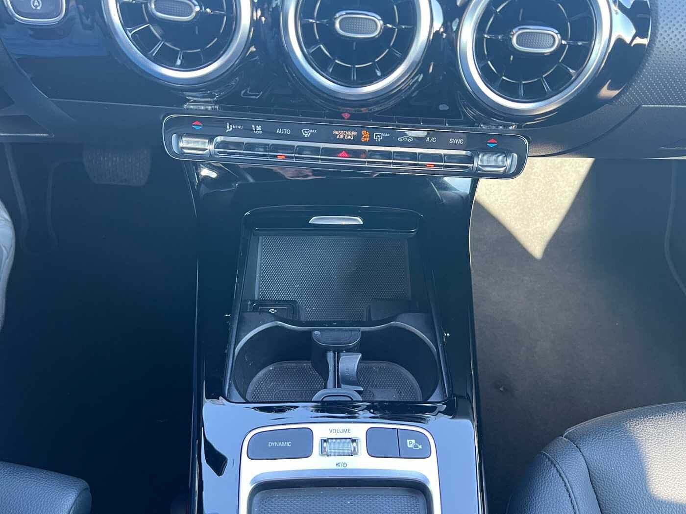 Mercedes-Benz A 180  Berline