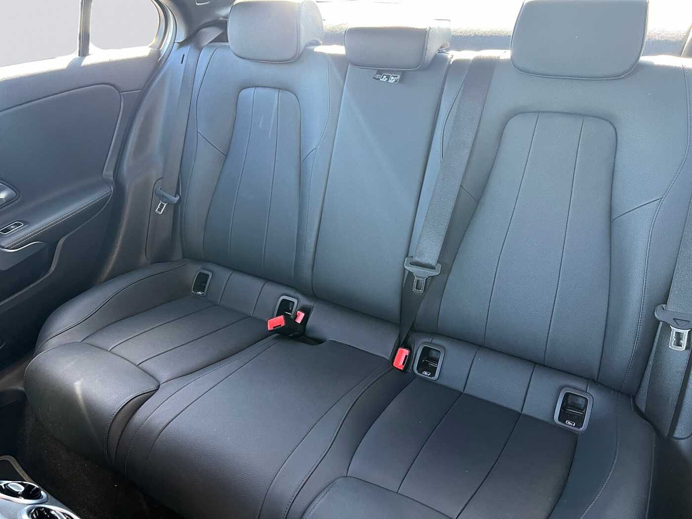 Mercedes-Benz A 180  Berline