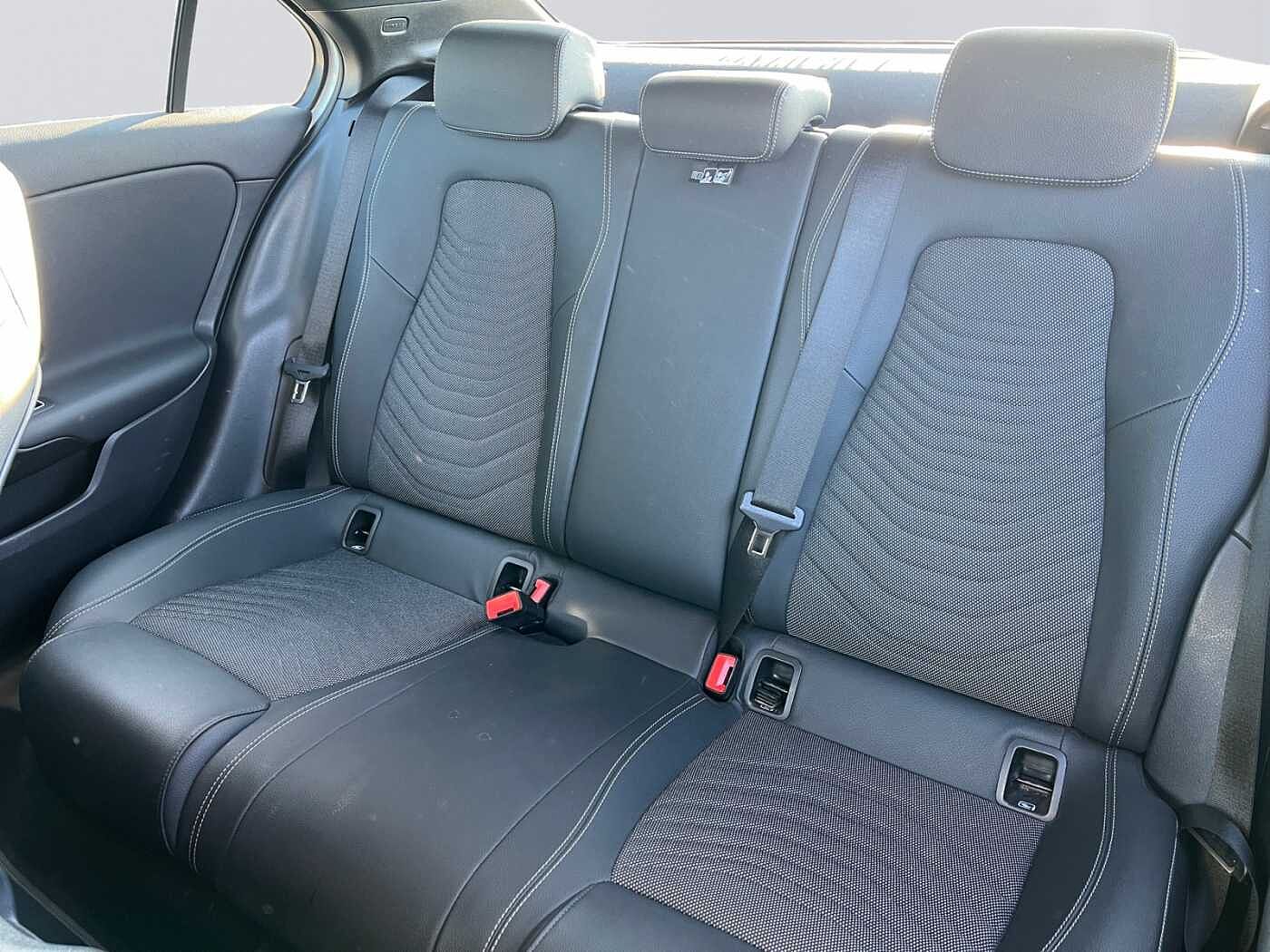 Mercedes-Benz A 180  d Berline