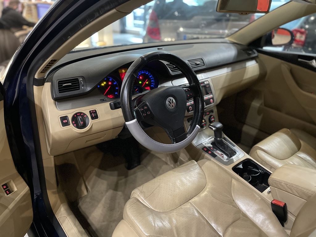 Volkswagen Passat SW 1.8 16S TSI 160 CARAT