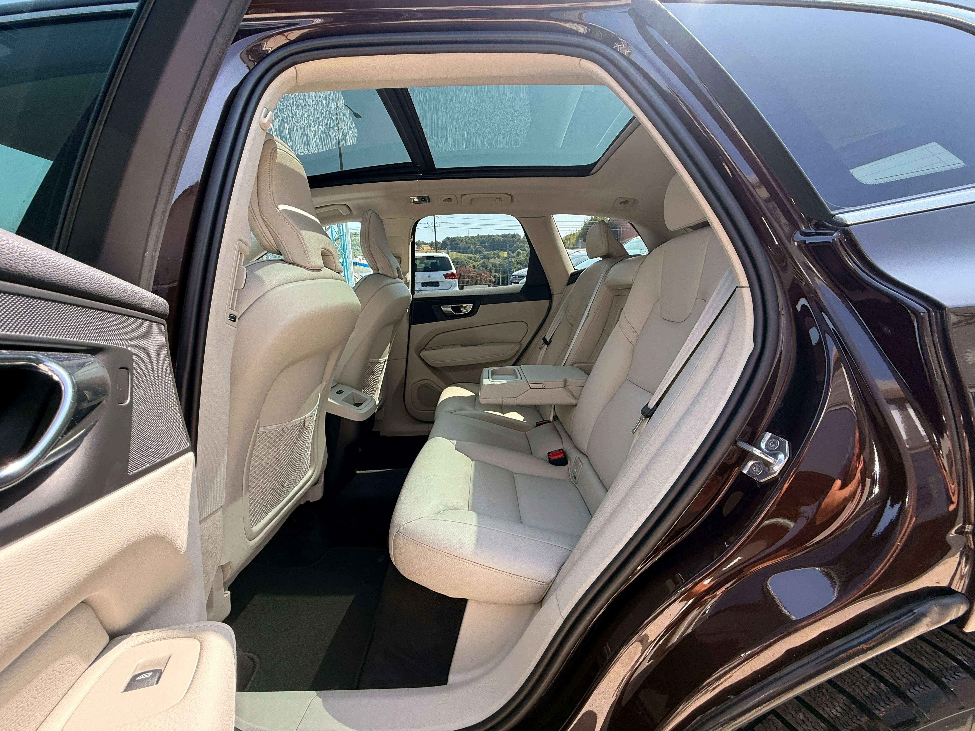 Volvo XC60 XC60 2.0 D4*Inscription Geartronic*Garantie 1 ans*